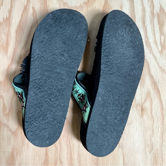 ⵊsᴀʙᴇʟ Mᴀʀᴀᴍᴛ Lᴇᴀᴛʜᴇʀ Eᴍʙʀᴏɪᴅᴇʀᴇᴅ Sʟɪᴅᴇs - Picture 8 of 11